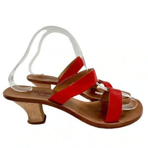 Positano womens heels size 38 coral Italian leather slip on slides